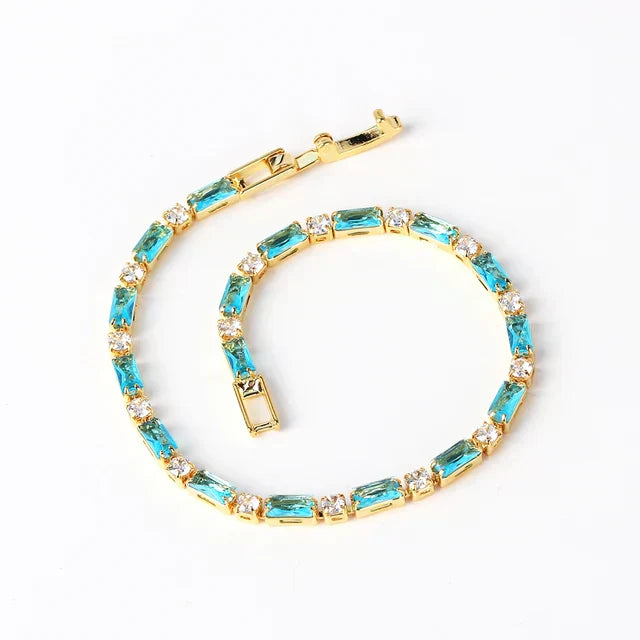 Elegant Natural Turquoise and Gold Bracelet